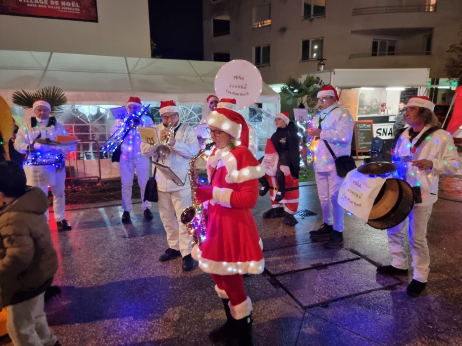 village de noel-samedi soir (374)