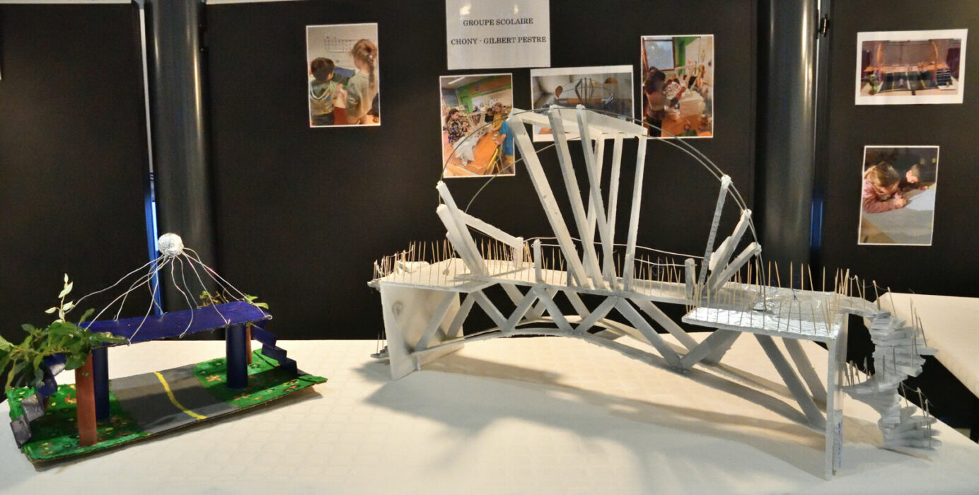 expo enfants périscolaire maquette de la passerelle 06.03 (6)