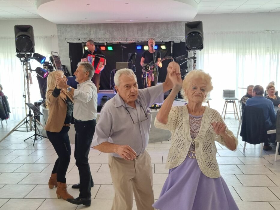 repas senior-lundi 13 mars (166)