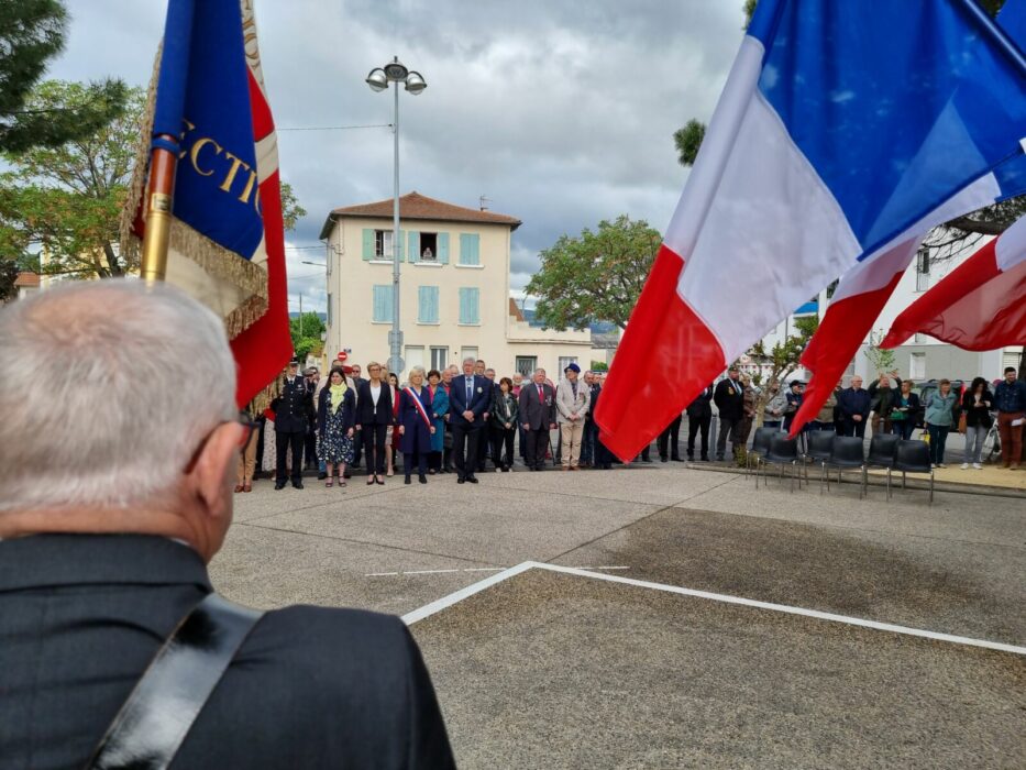 cérémonie 8 mai (103)