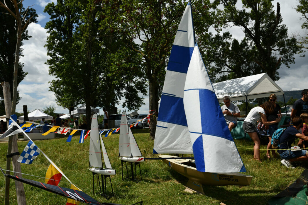 exposants du marché dimance 02.07+ promenade en bateau et boule (37)