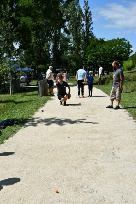 exposants du marché dimance 02.07+ promenade en bateau et boule (74)