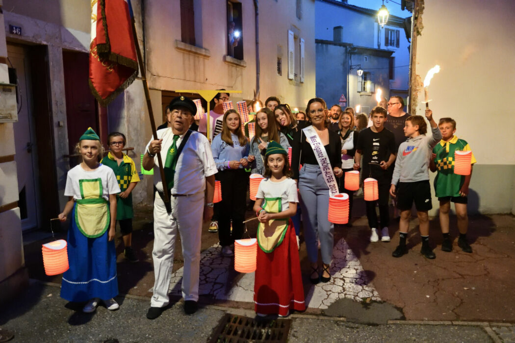 retraite flambeau-place de la liberté 30.06 (16)