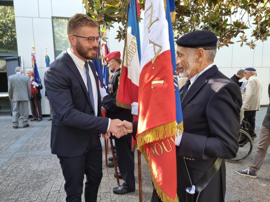 parvis mairie 31 aout (145)