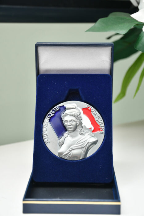 médaille de ville max marcon 14.40 (40)