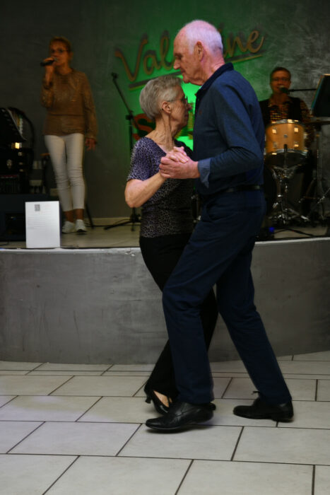 thé dansant la valentine 02.05 (19)