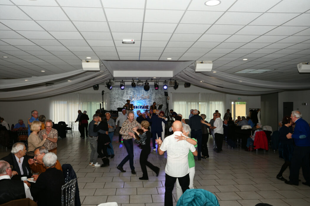 thé dansant la valentine 02.05 (20)
