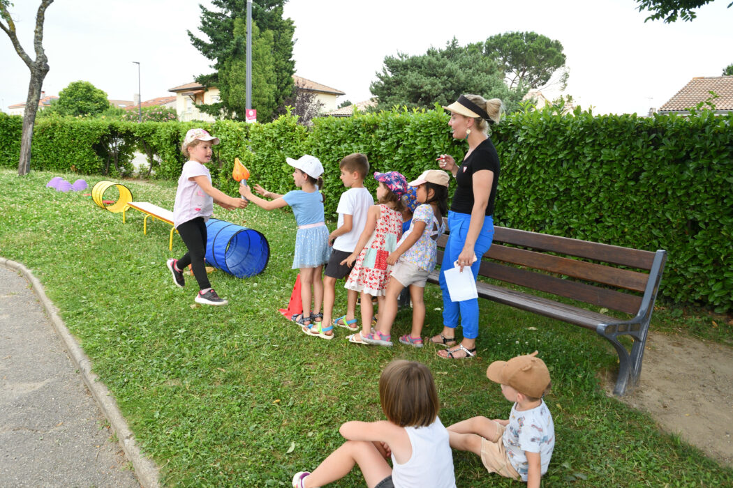 fête périscolaire école école robert money 28.06 (14)