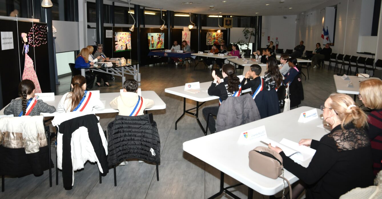 CONDEIL CMJ 22.03 (8)