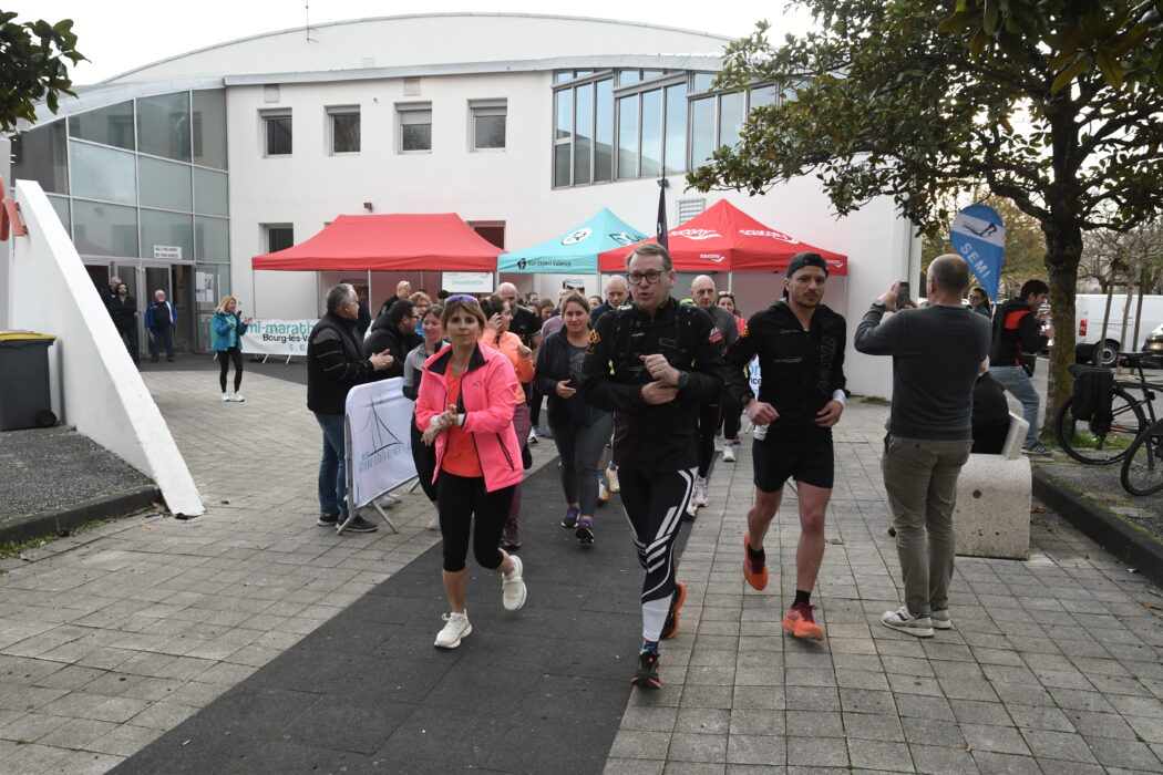 conférence de presse +soirée de reconaissance sur 5 et 10 1o KM semi maarathon 25.03 (26)