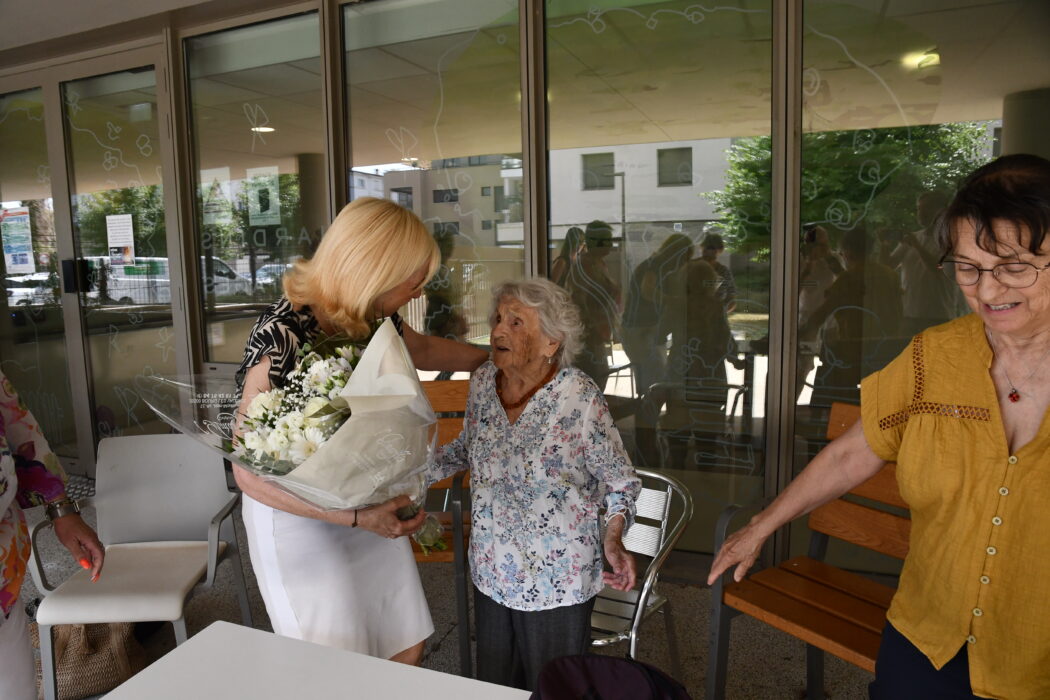 107 ans Odile Poirier 24.06 (1)