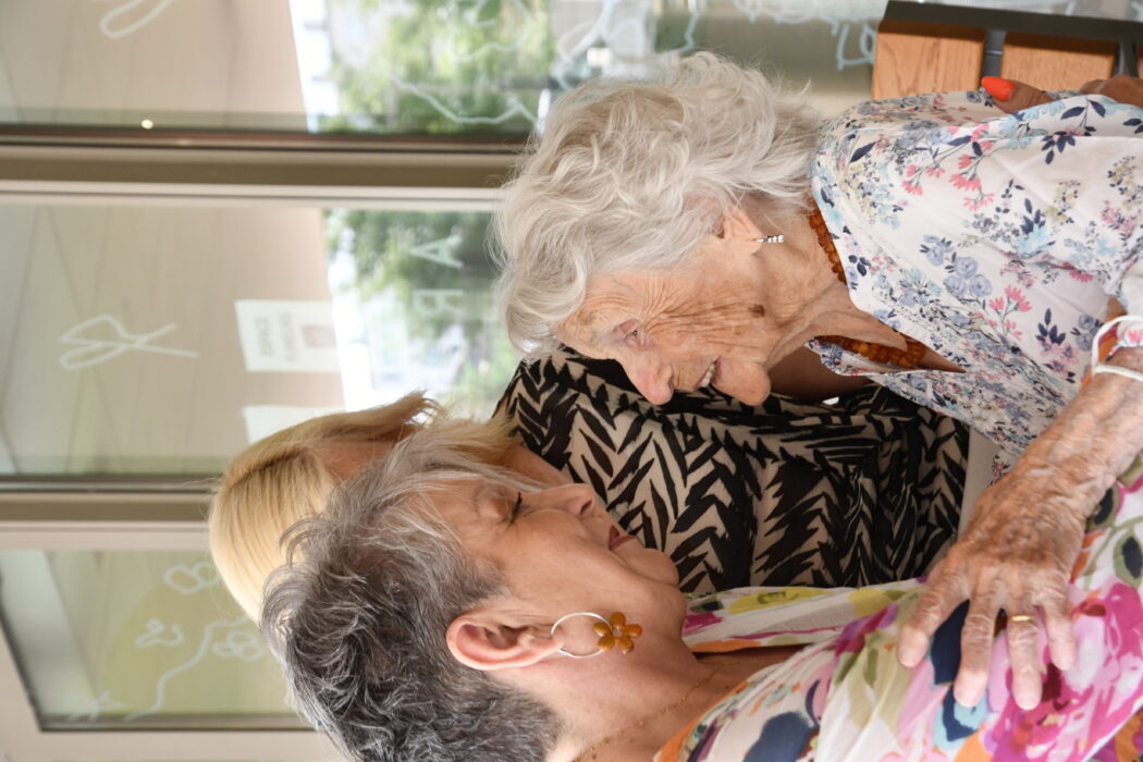 107 ans Odile Poirier 24.06 (10)