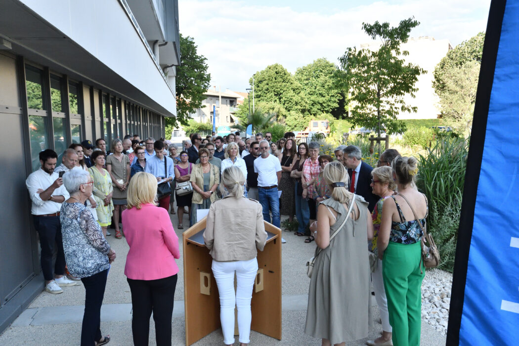 inauguration centre de santé 16.06.25 coupure de ruban + discourt (11)