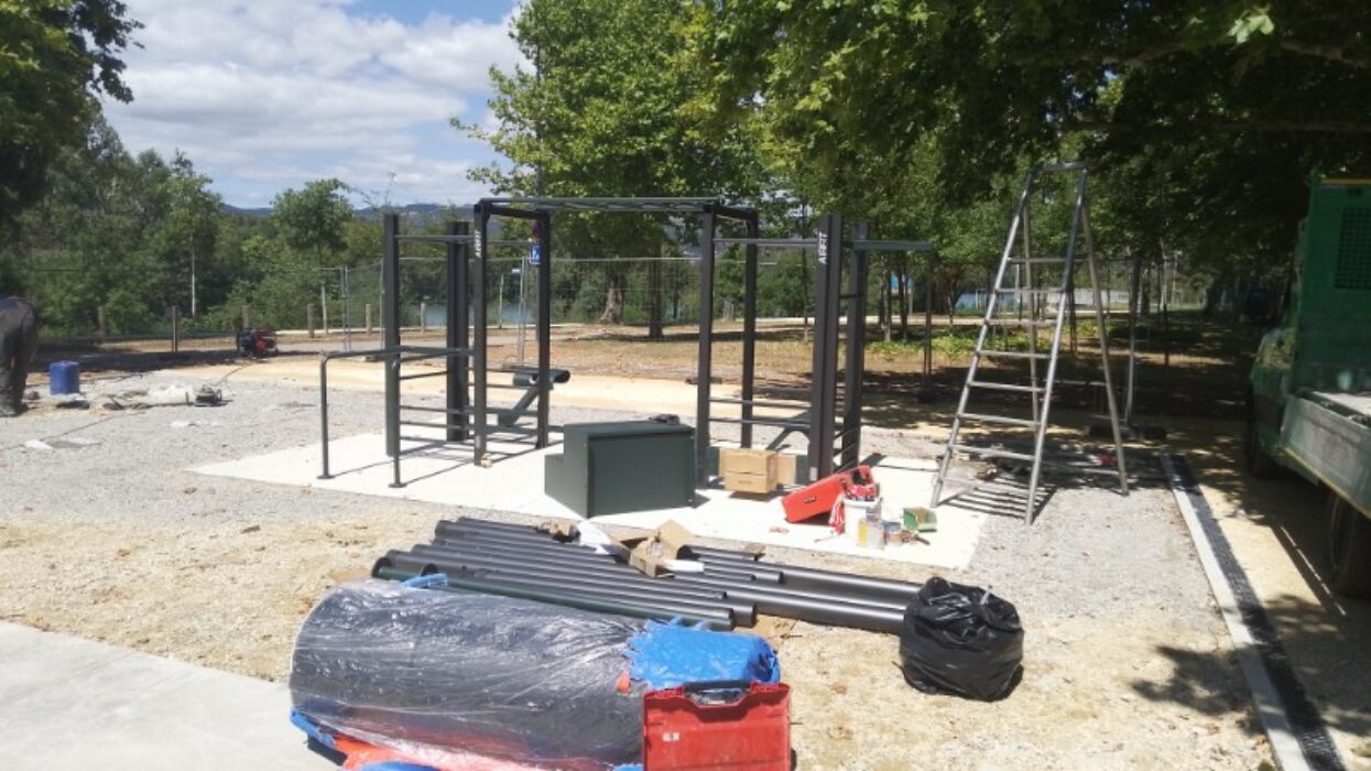 travaux aire de jeu connectée (1)