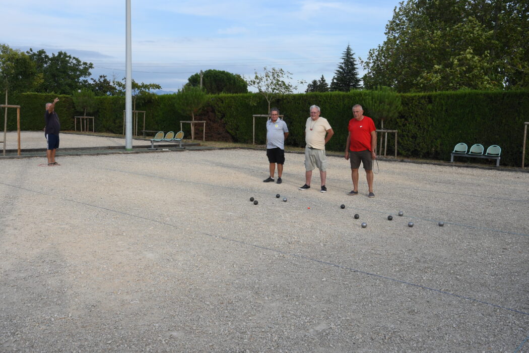 inauguration terrain des combeaux 22.08 (2)