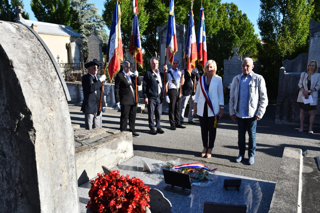 cimetiere gay lusac (14)