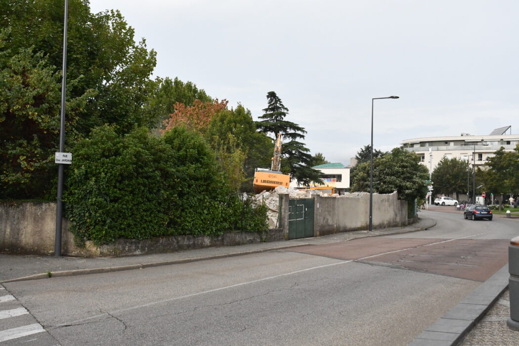 travaux maison aubrin prise de vue le 08.09 (1)