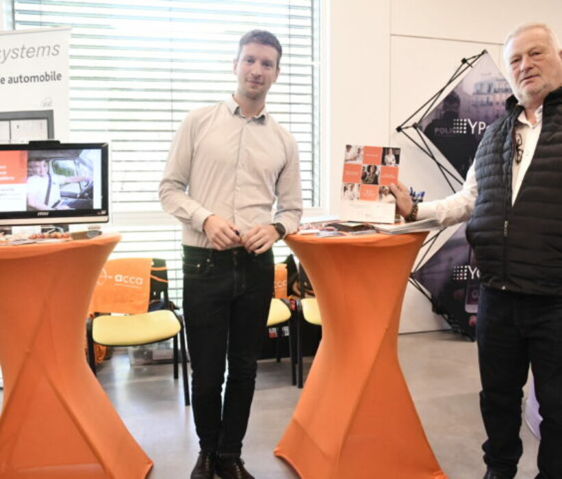 stand (5)