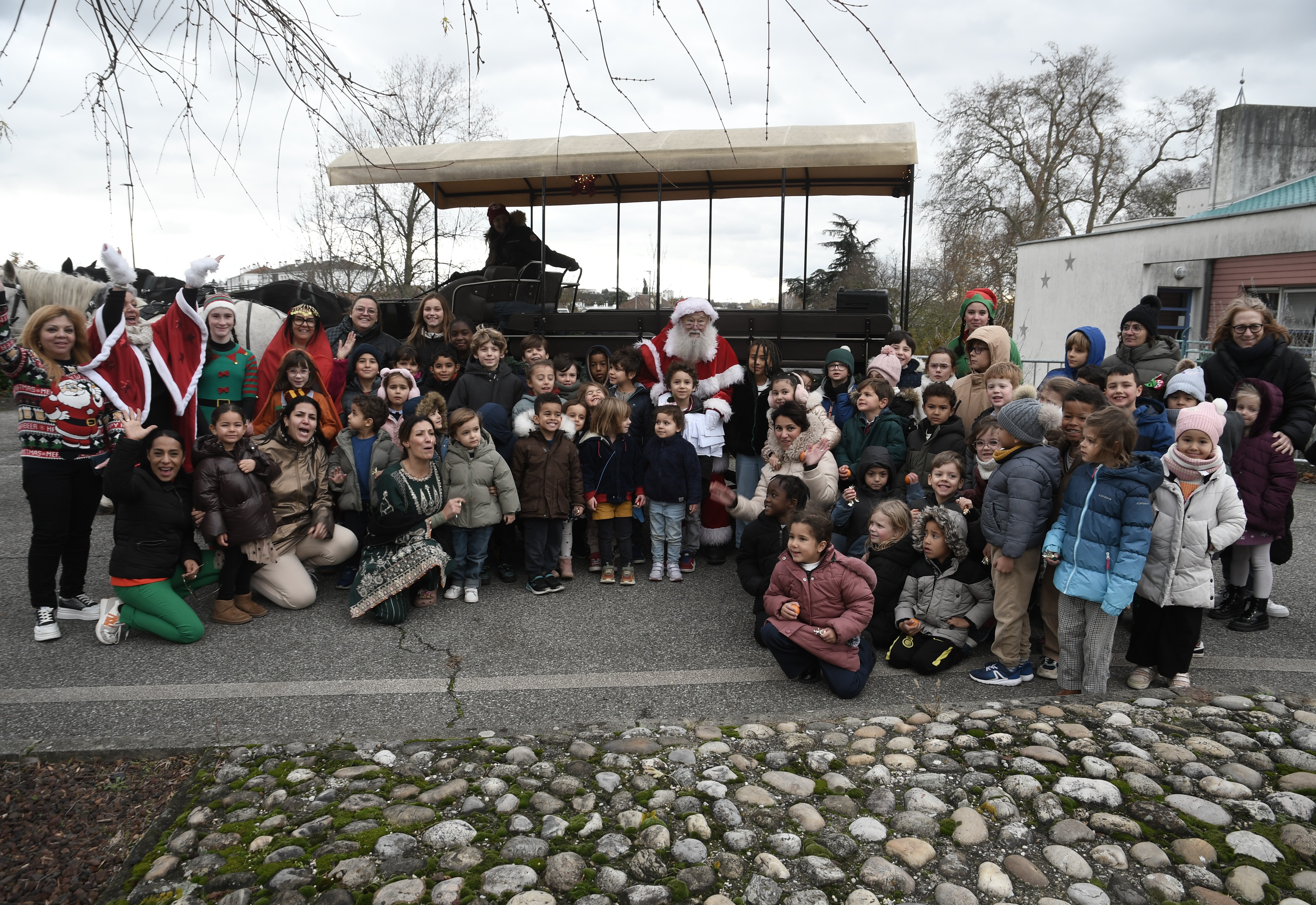 Tour de calèche du Père Noël 26.11 (16)