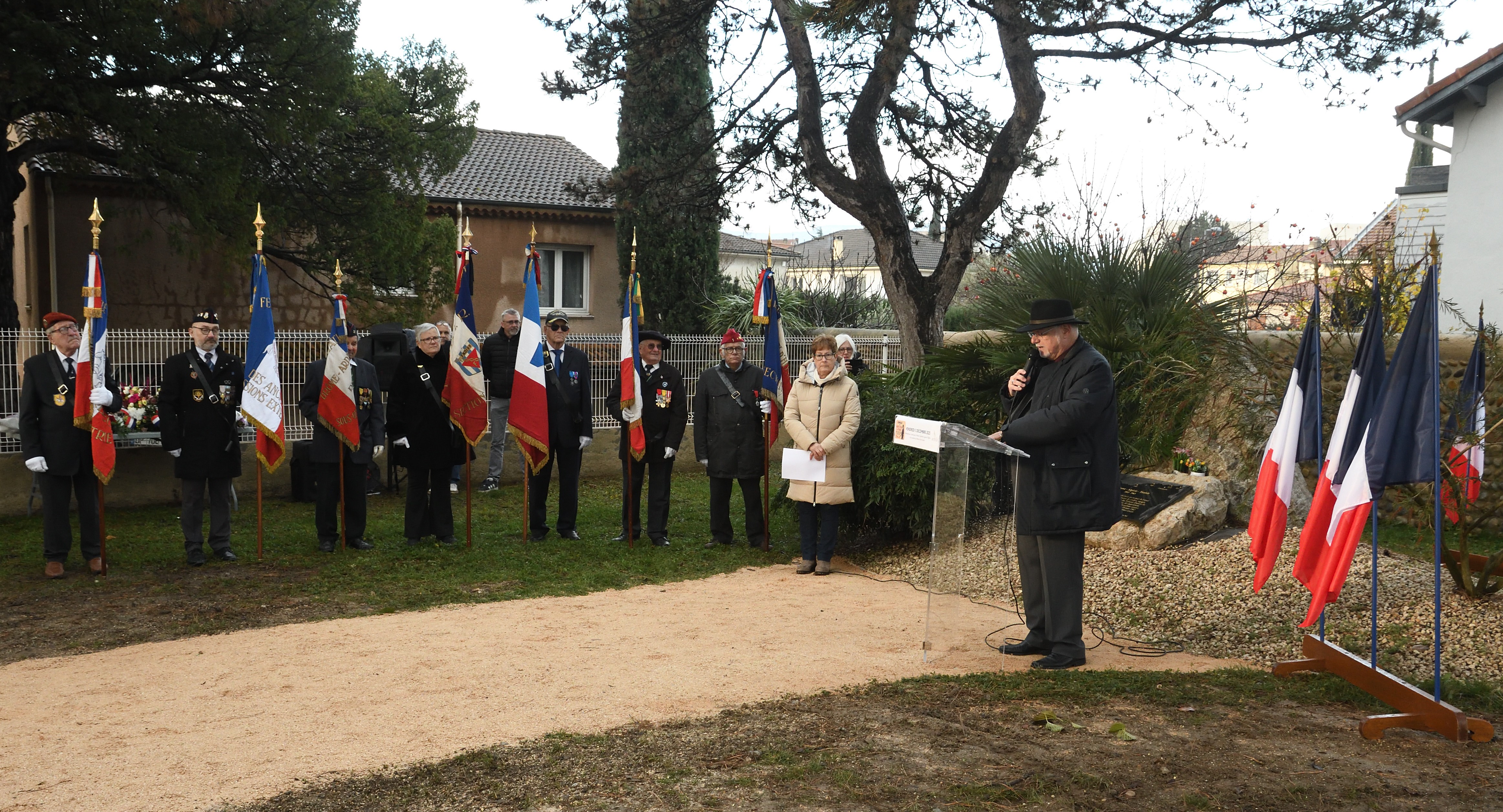 Cérémonie patriotique Saquare Bachaga 05.12 (4)