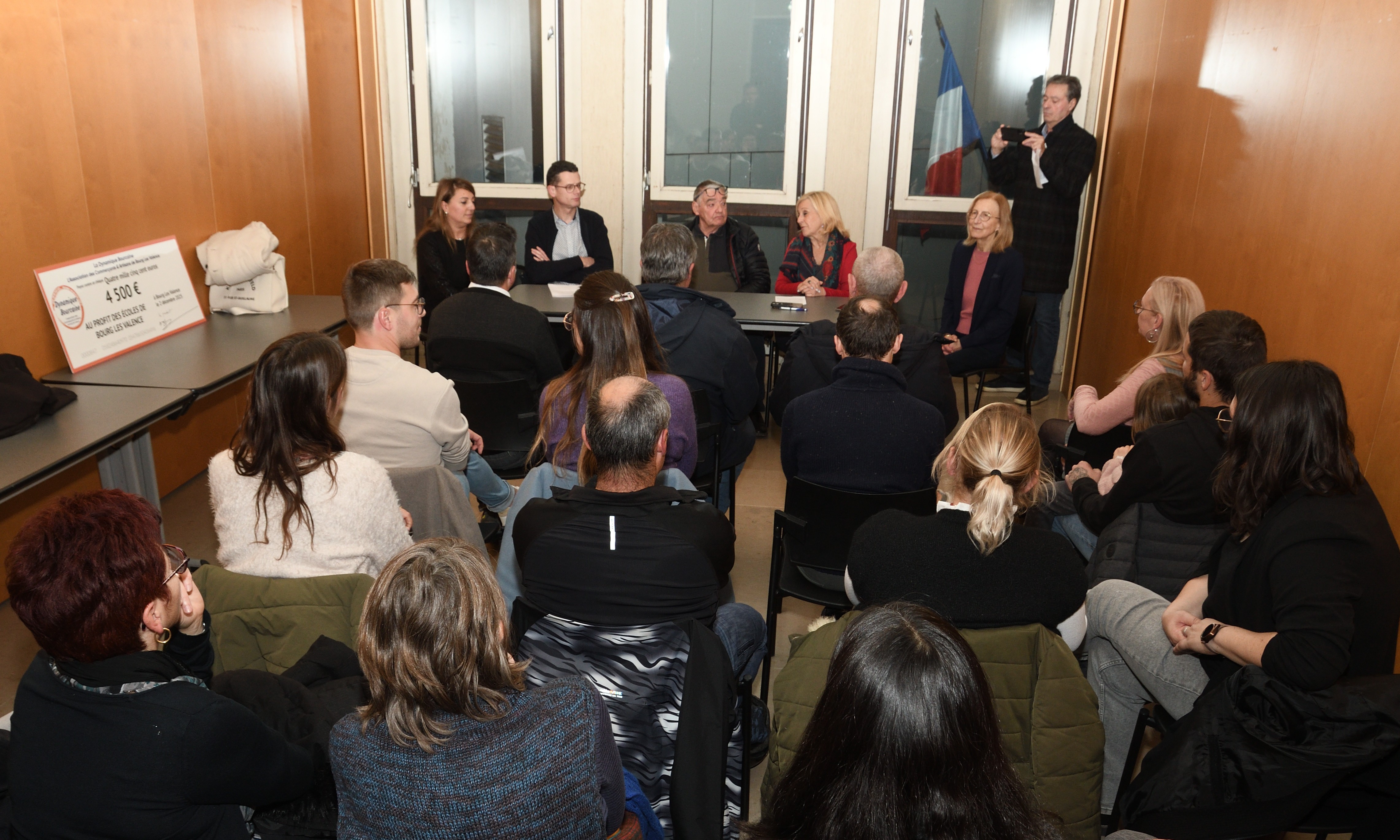 remise de cheque dynamique bourcaine 02.12 (2)