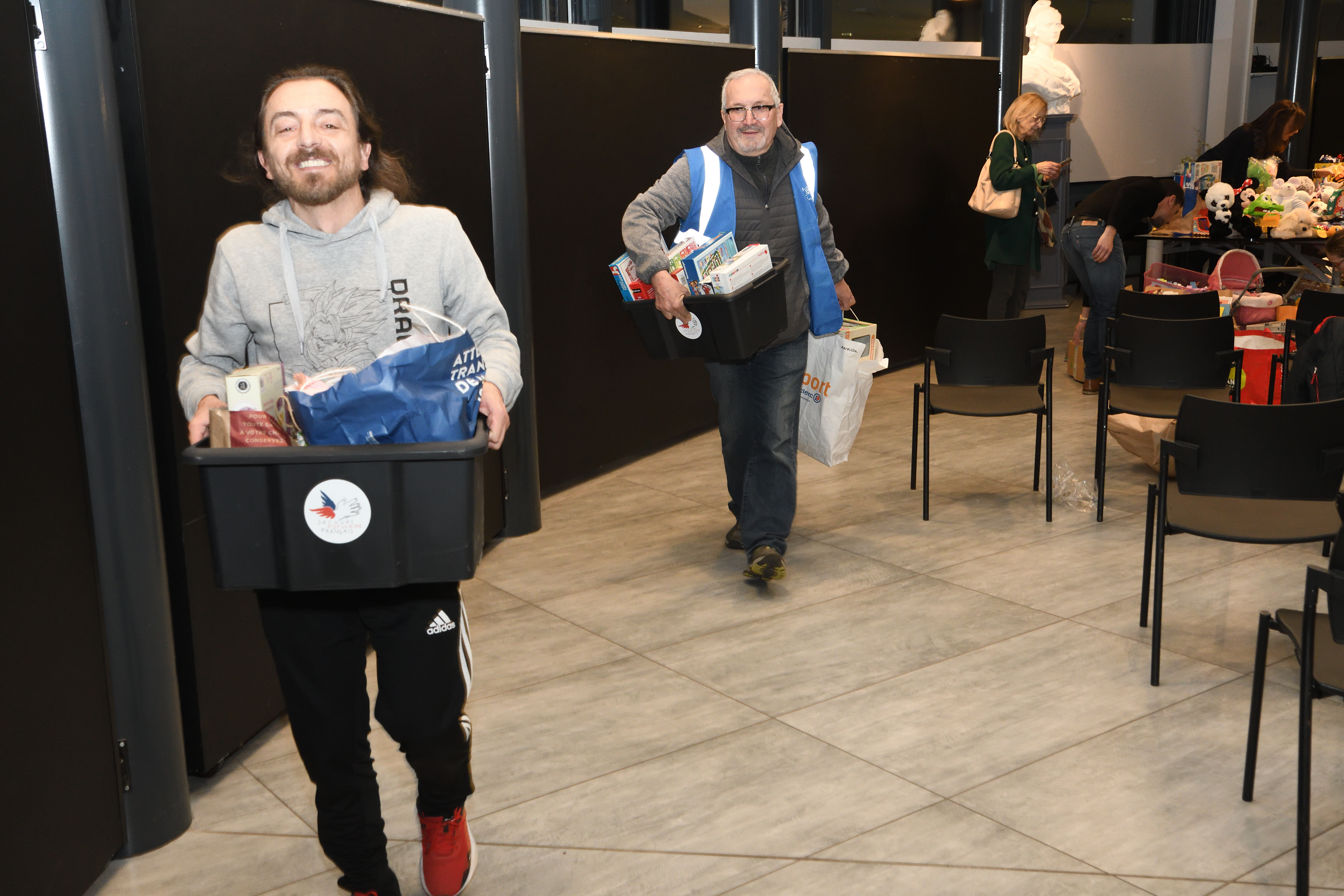 remise des cadeaux secours populaire 08.12 (22)