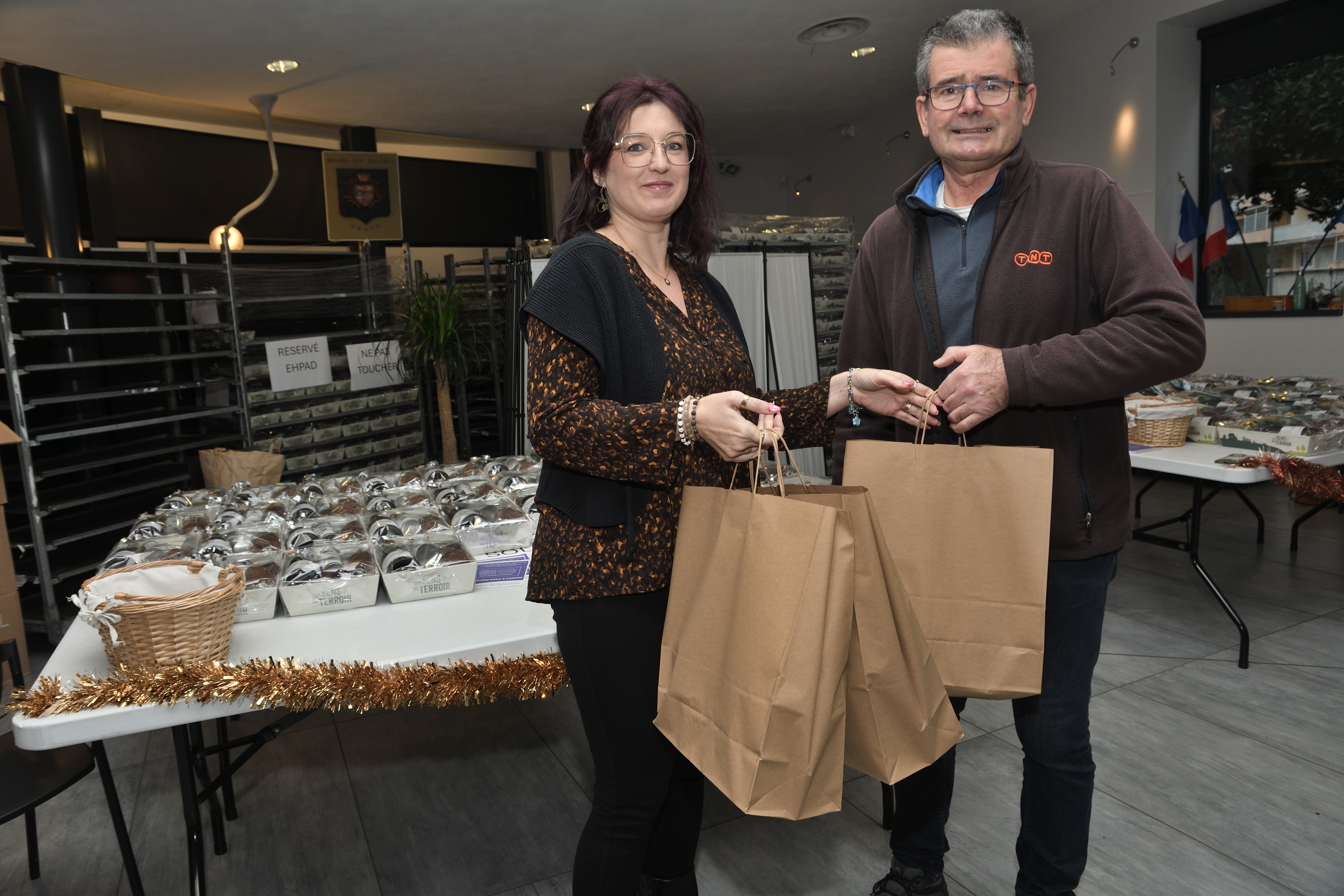 remise des colis de noël uax séniors 16.12 (3)