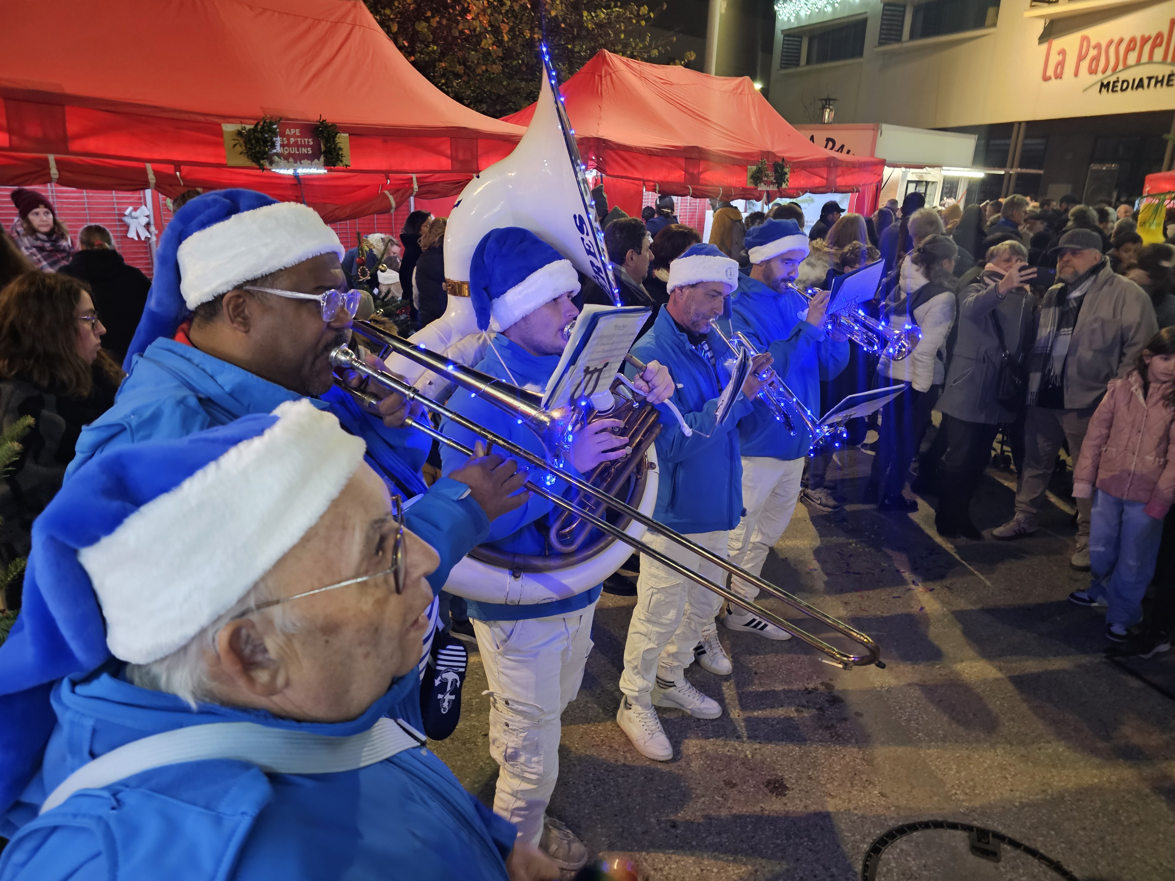 village de neol-2025-Yannis (156)