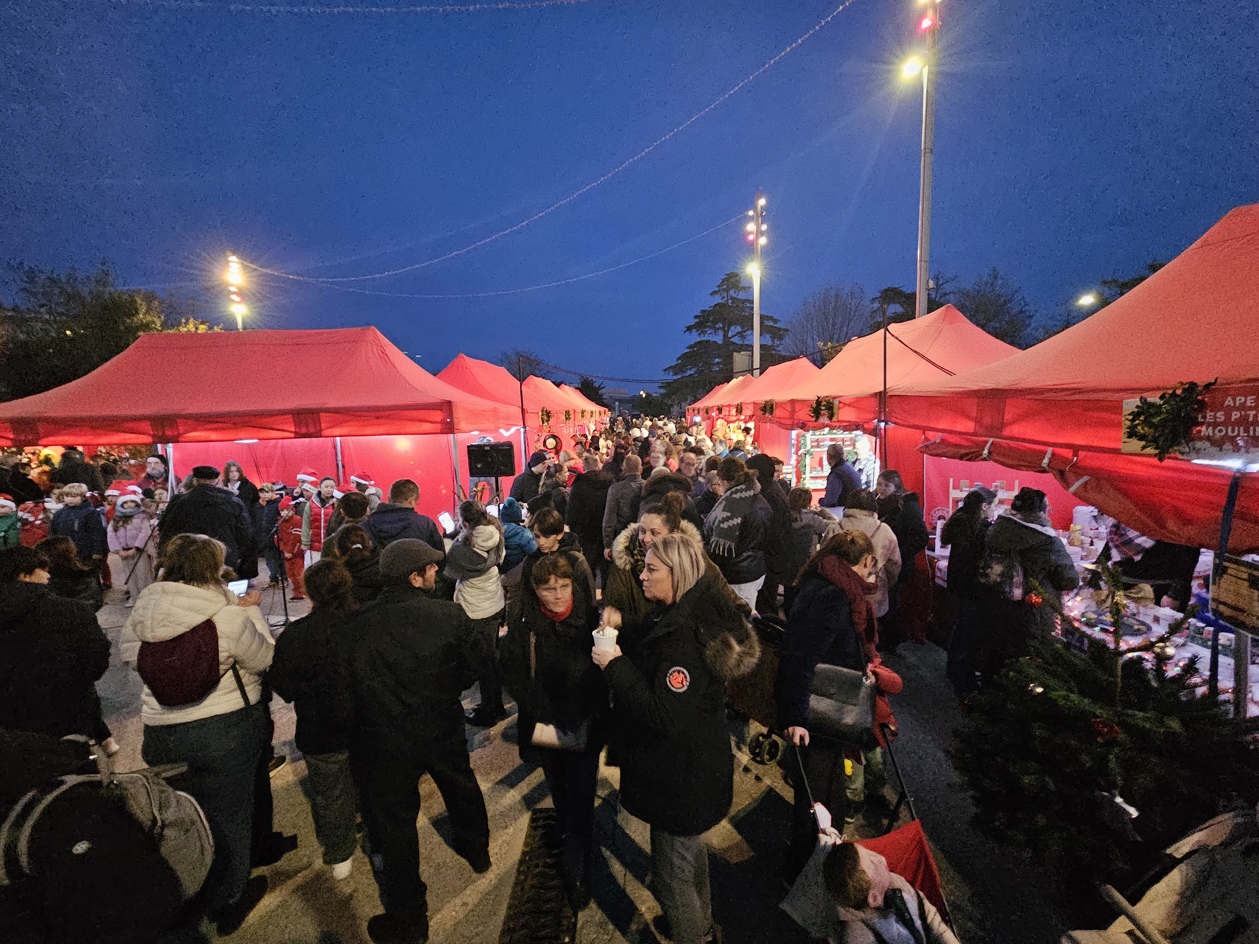 village de neol-2025-Yannis (219)