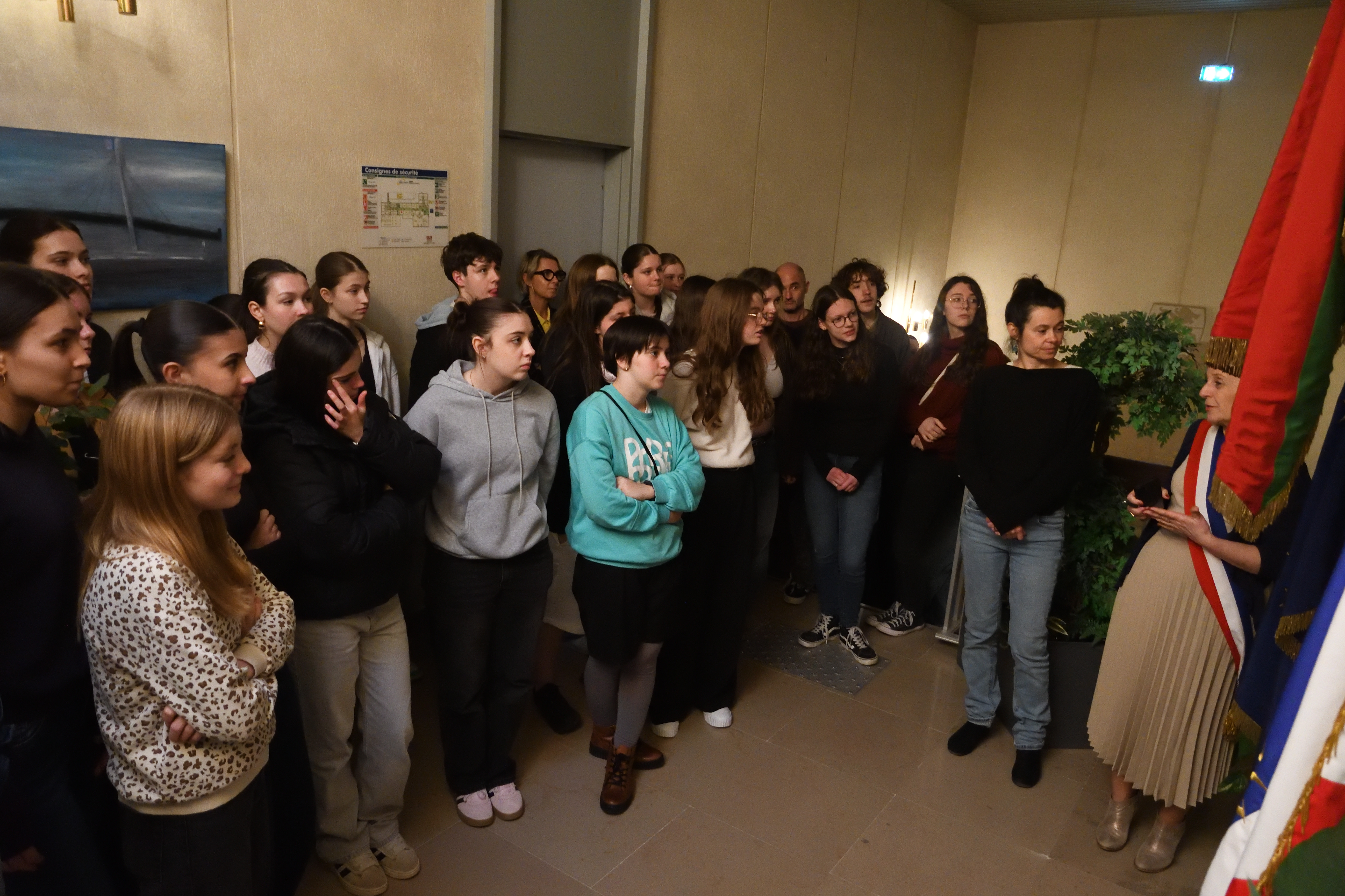 ENCONTRE JEUNES ALLEMANDS EN VISITE AU VALENTIN 25.02 (14)