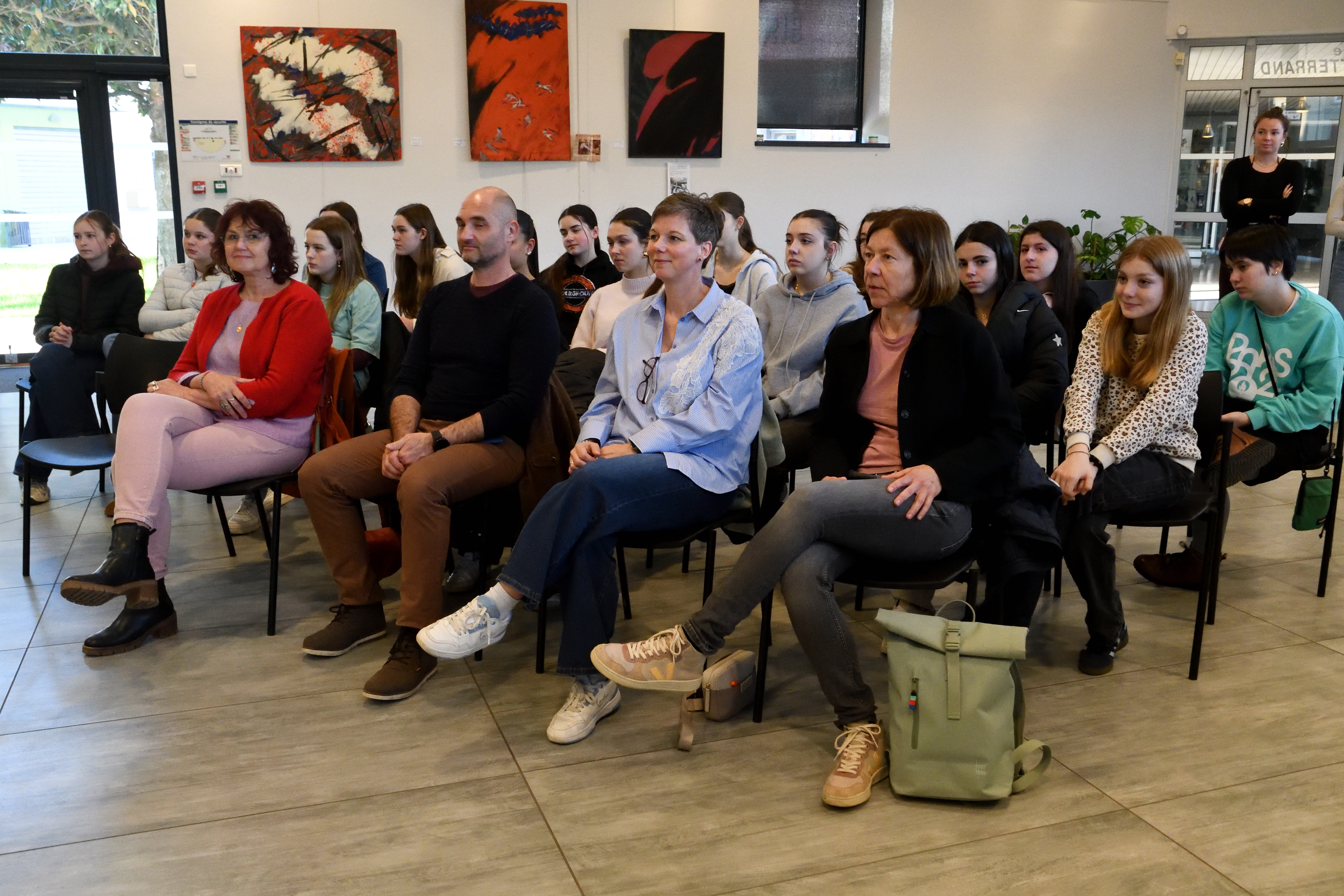 ENCONTRE JEUNES ALLEMANDS EN VISITE AU VALENTIN 25.02 (6)